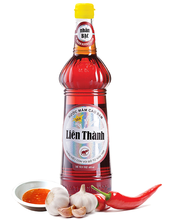 Nước mắm Liên Thành nhãn bạc chai 600ml